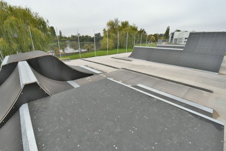 Elkészült a teljes felújítás - megújult a Bregyó skatepark összes eleme